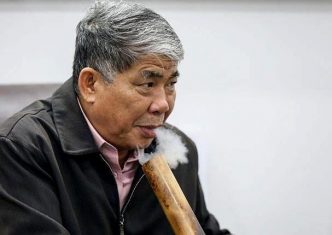 “Đại gia điếu cày” Lê Thanh Thản