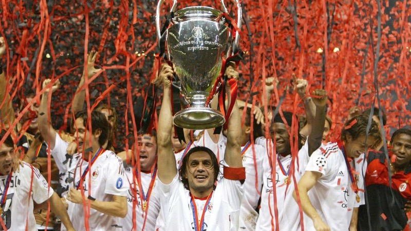 Cầu thủ Paolo Maldini có một sự nghiệp trọn vẹn và rực rỡ